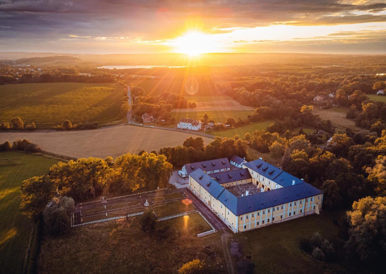 Chateau Rychvald Hotel Ostrava Eksteriør billede